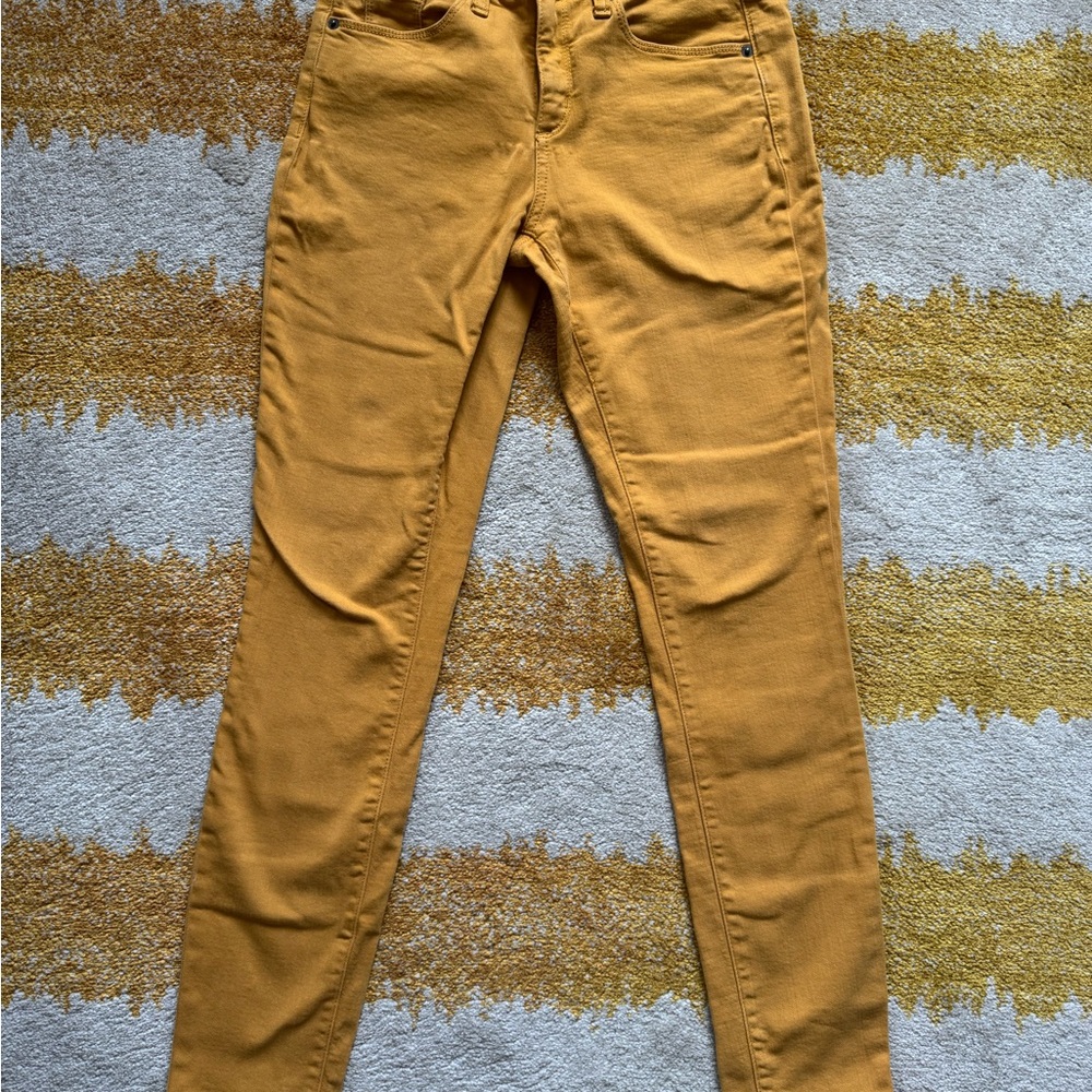 Universal Thread Mustard Yellow Skinny Jeans size 0